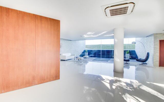 Oceana Suites Isabel ∙ Suite 006