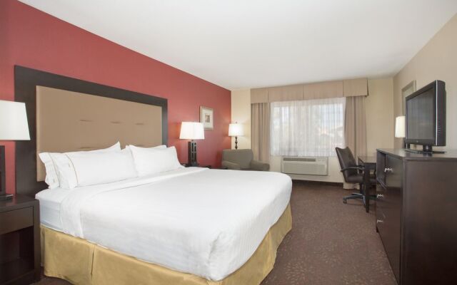 Comfort Inn & Suites At ASU