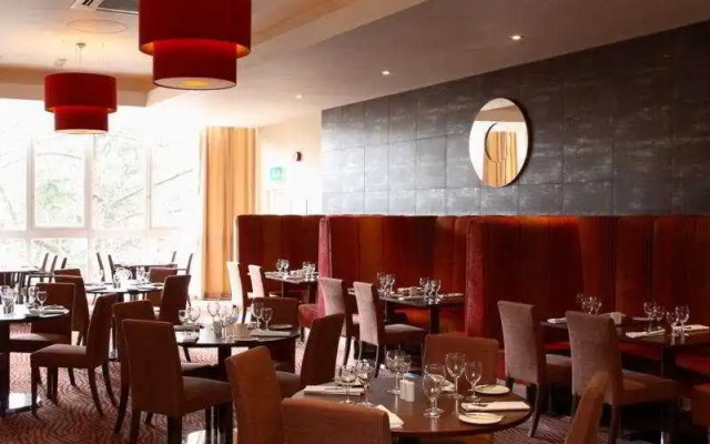 Thistle Express Luton