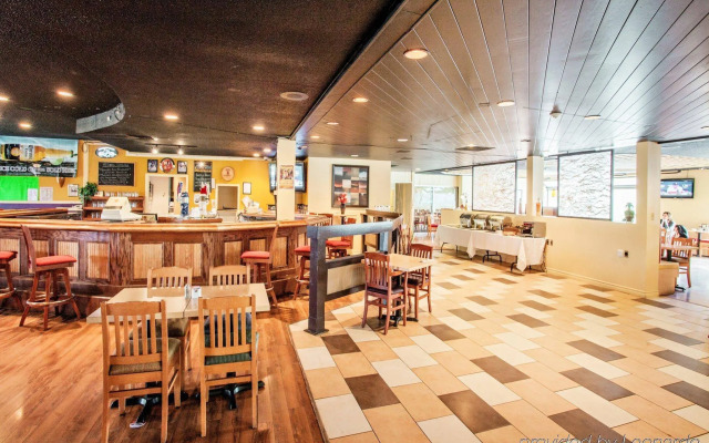 Quality Inn & Conference Centre
