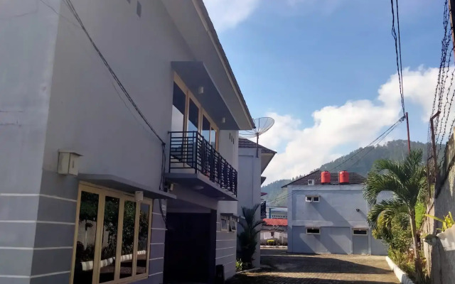 Sapadia Villa Balige