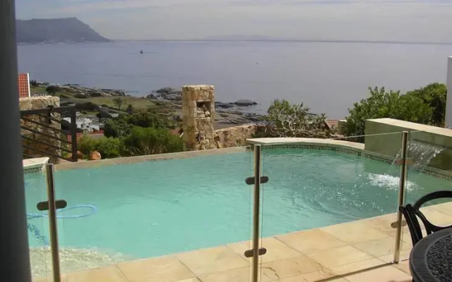 False Bay Lodge