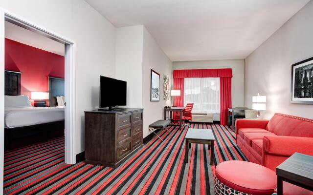 Holiday Inn Hotel & Suites Lafayette North by IHG
