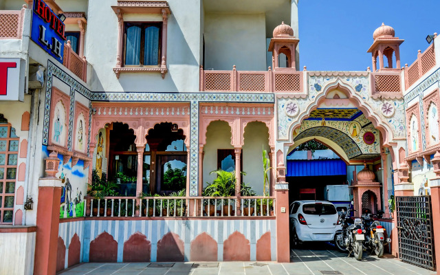 OYO 22400 Hotel Lichana Haveli
