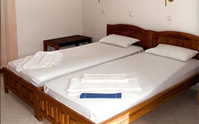 Anemoessa Hotel Studios & Apartments