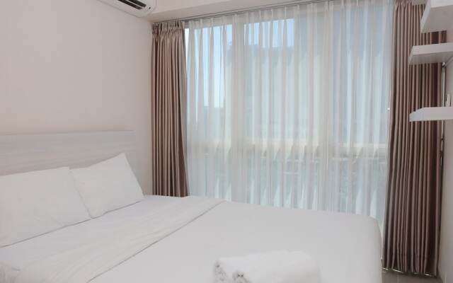 Comfort and Stylish 1BR at Callia Apartment