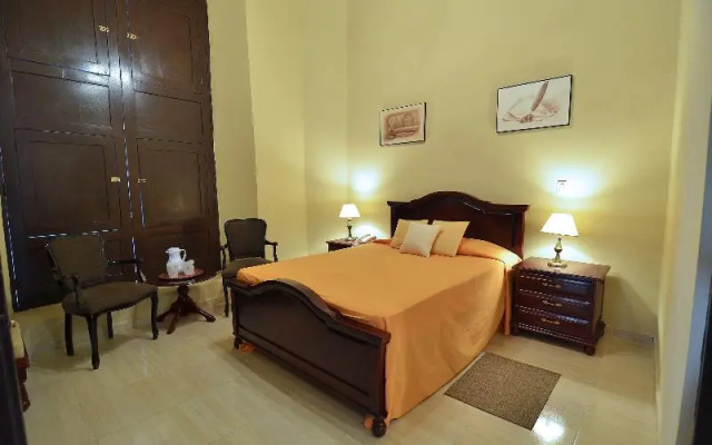 Hotel E La Avellaneda