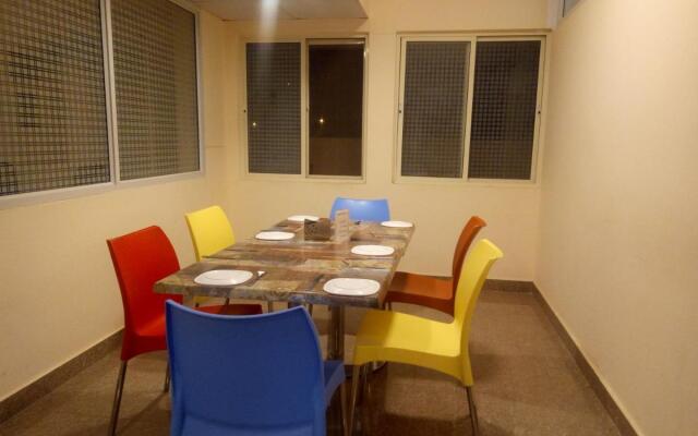 Hop Inn Bangalore Airport Hotel