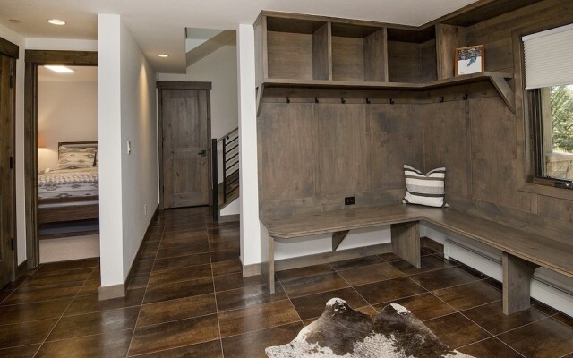 Greenhill Court Chalet