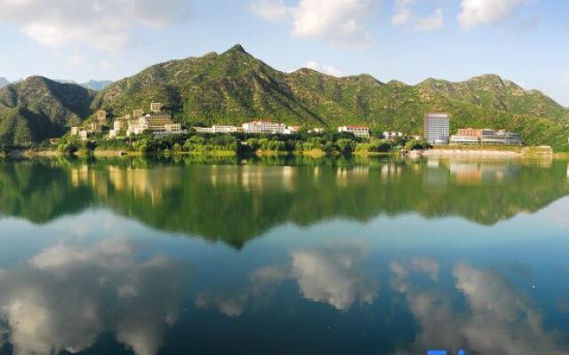 Wuling Mountain Villa