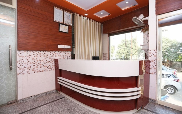 OYO 22661 Hotel The Drizzle