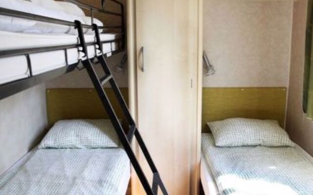 House TrioCamp Karlin Liben