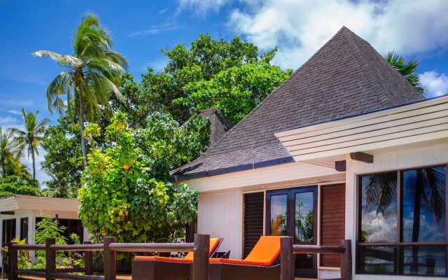 Mana Island Resort & Spa