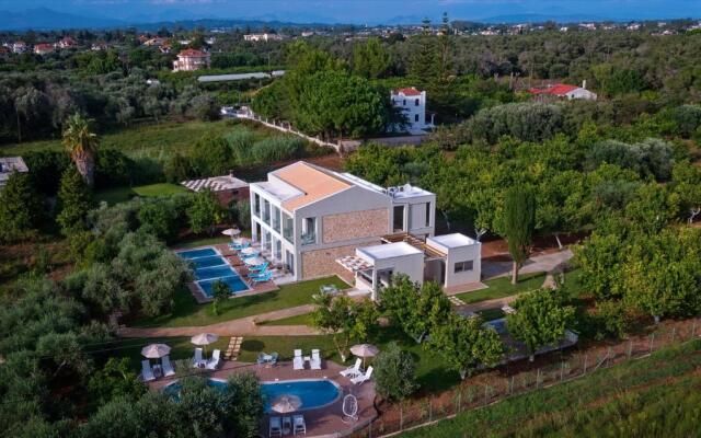 Alonaki Resort