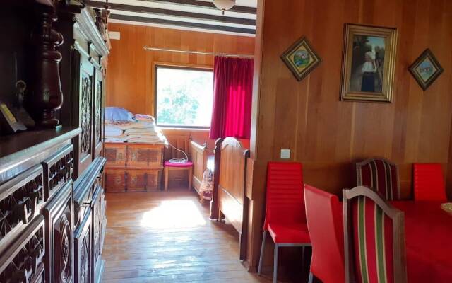 Chalet with 5 Bedrooms in Bu?Teni, with Wonderful Mountain View, Enclosed Garden And Wifi