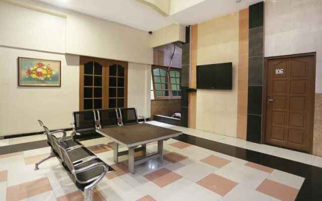 Spot on 2358 Aster Homestay