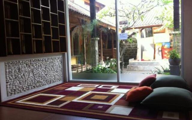 Dewa Hostel
