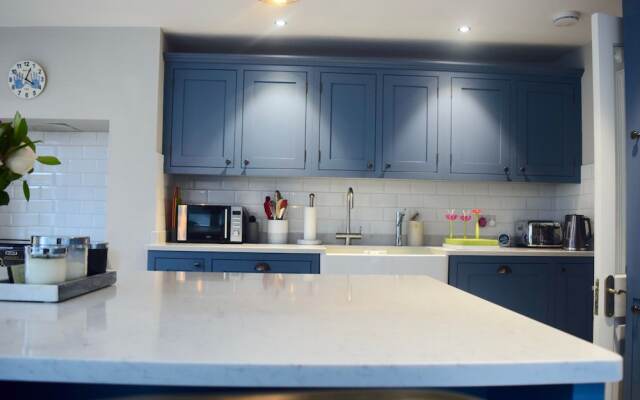 Beautiful 3 Bedroom House In Clapham