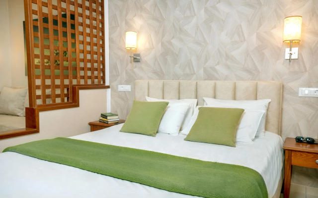 Philoxenia Hotel & Spa