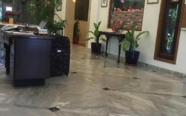 Embassy Inn Hotel Karachi