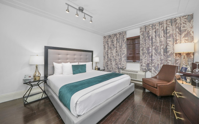 Riviera Hotel South Beach