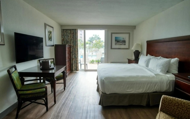 Treasure Island Hotel and Marina