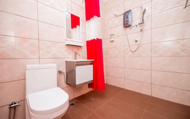 D’ Village Cottage