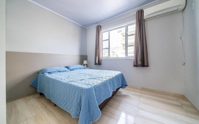 024 - Lindo Residencial com Piscina e Jacuzzi em Bombas