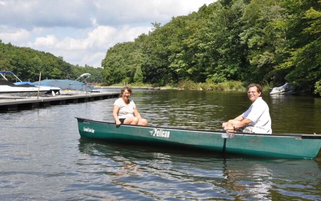 Carmel Cove Inn at Deep Creek Lake