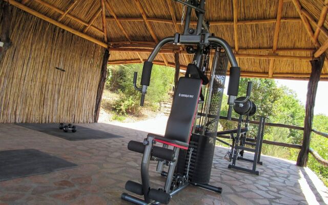 Ahadi Mara Camp