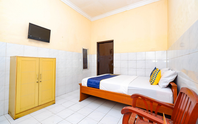 SPOT ON 2011 Hotel Mekar Sari
