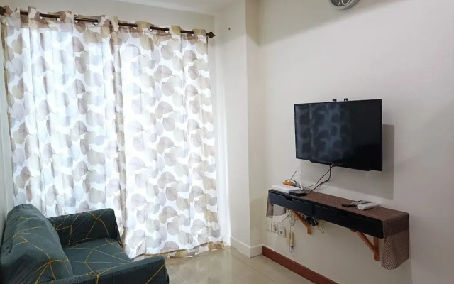 Comfortable 2Br Apartment At Vida View Makassar
