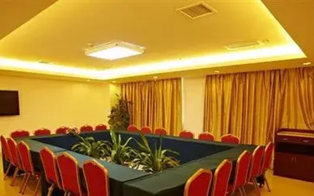 HanTing Hotel (Xiamen Airport Wuyuan Bay)