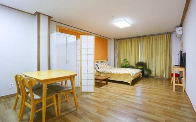 Hongcheon Mangosup Pension