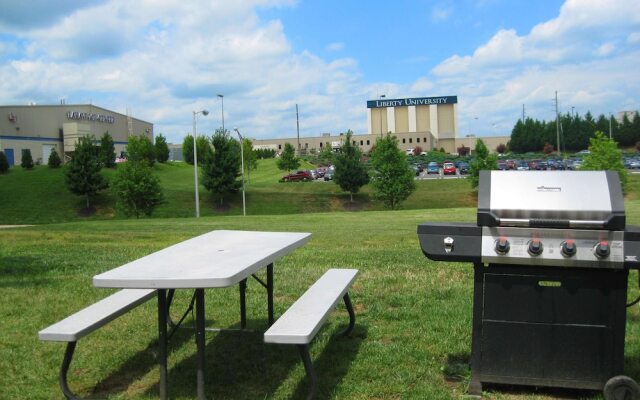 Extended Stay America - Lynchburg - University Blvd.