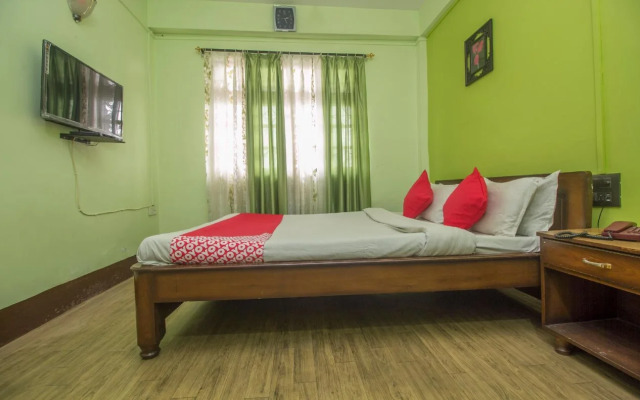 Manakamna Residency