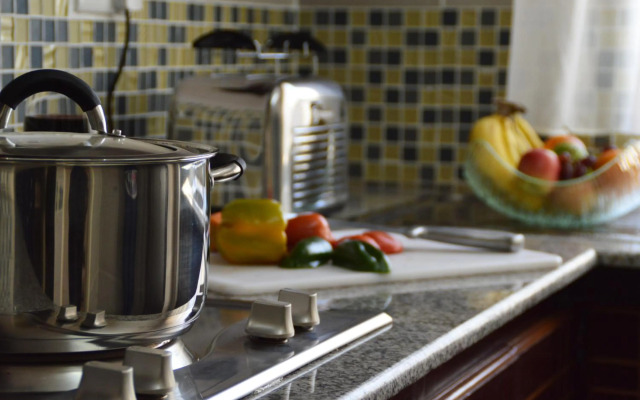 Norfolk Towers Serviced Apartments