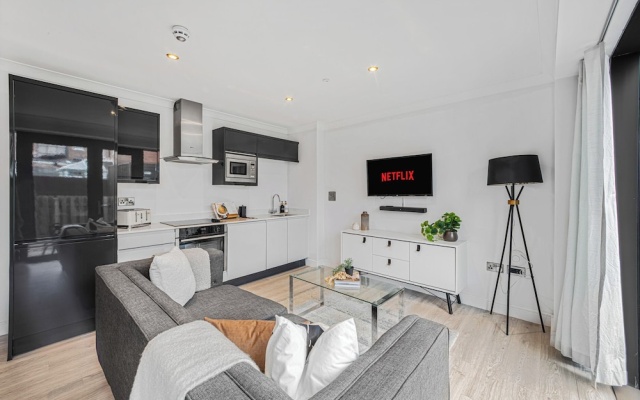 Eastgate Suite