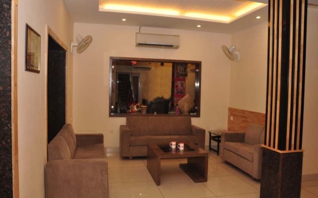 Hotel Sukhmani