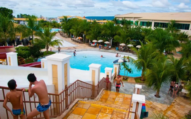 PISCINAS 24 HORAS NO LACQUA em CALDAS NOVAS