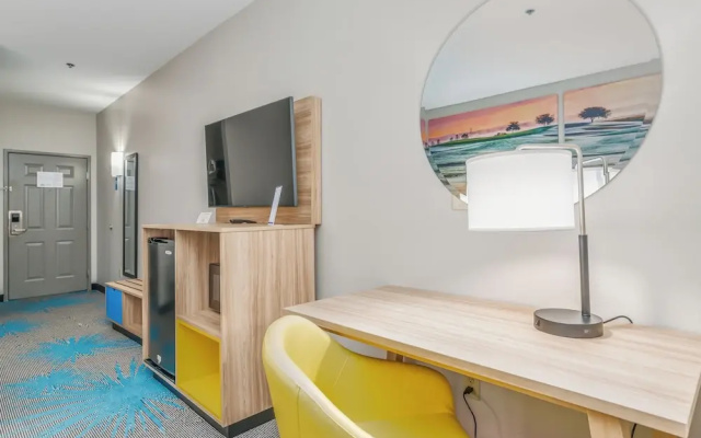 Days Inn & Suites Prattville-Montgomery