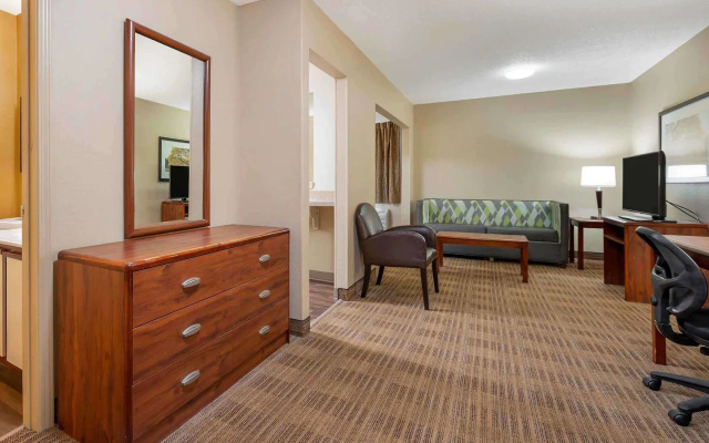 Extended Stay America Suites Dayton Fairborn