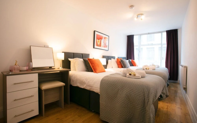 Rest & Recharge Regents CT 1Bed Sleeps 4