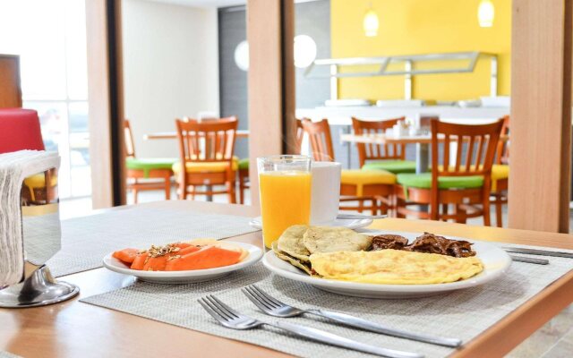 Comfort Inn Queretaro