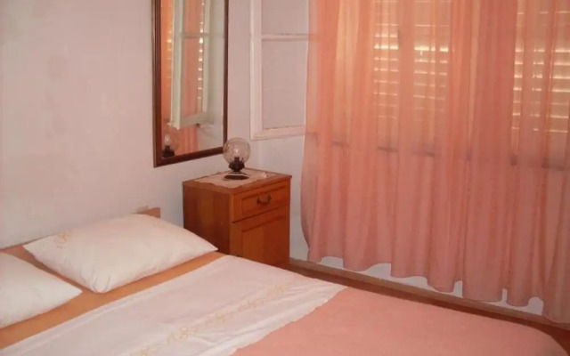 Franka - 70 m From sea - A1