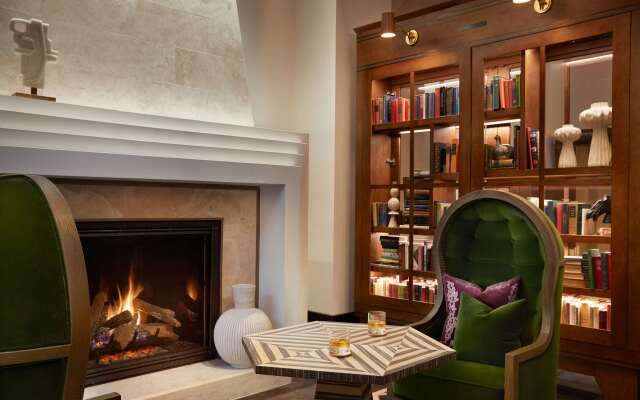 The Plaza Hotel Pioneer Park