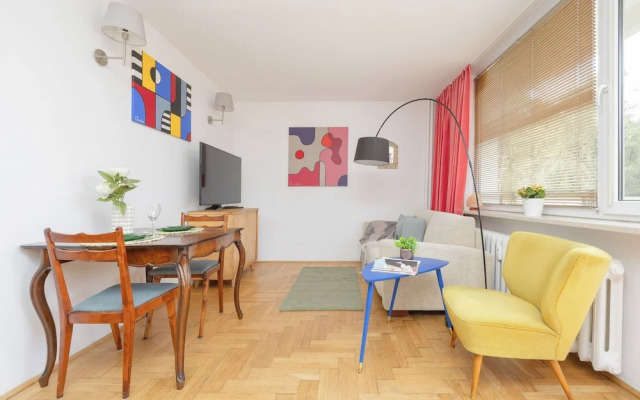 Apartment With Balcony by Renters