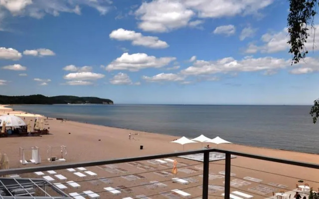 Zatoka Sztuki Centrum Art & Business