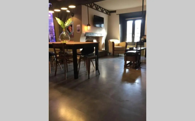 T3 duplex industriel hyper centre ville historique