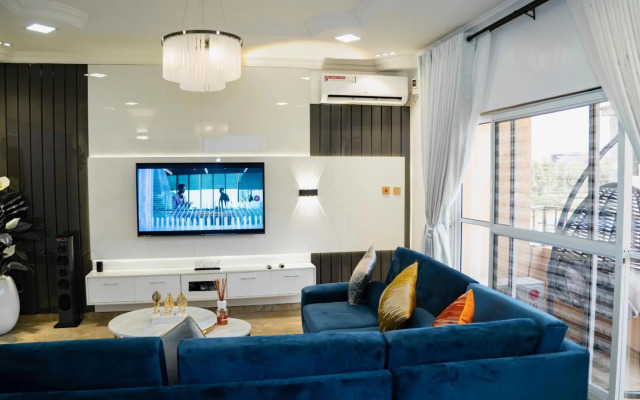 Nansource Luxury 3 bedroom Apartment